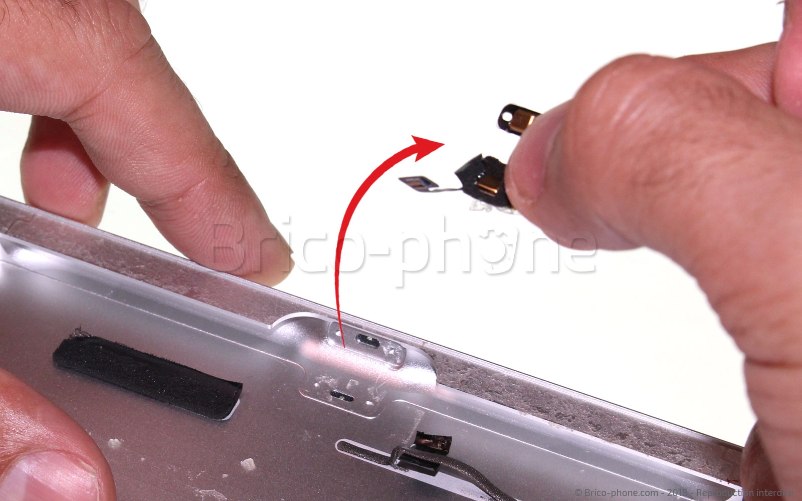 Démontage Complet sur iPad 6 2018 photo 4