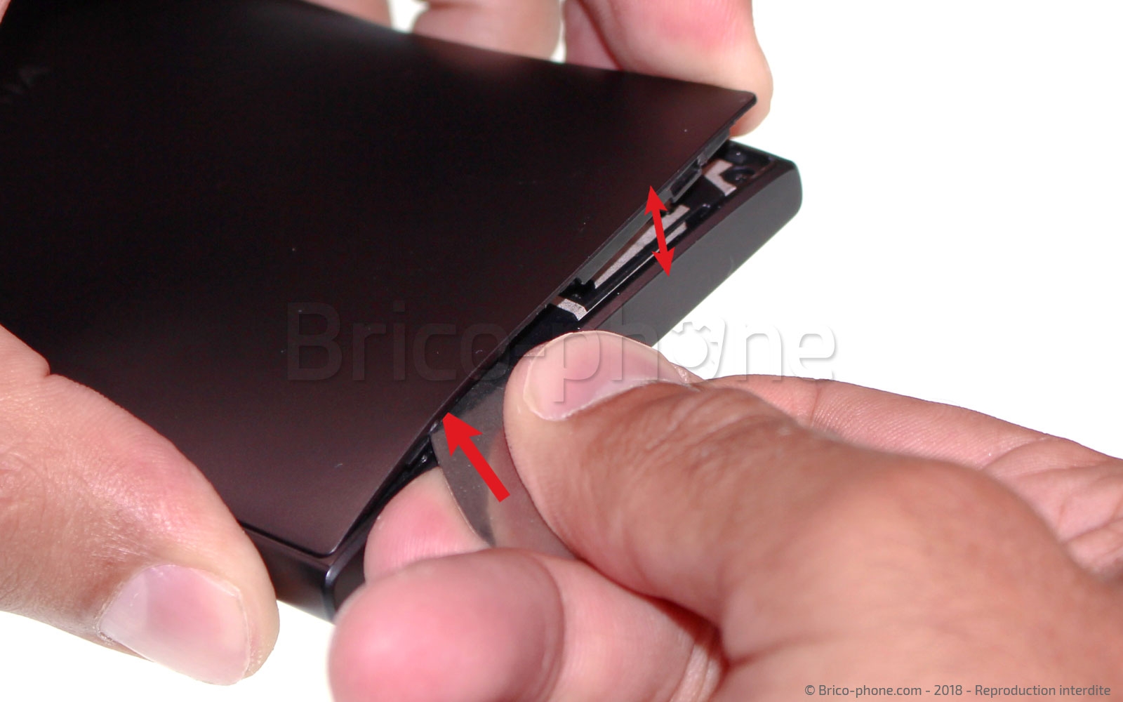 Changement de coque arrière sur Xperia L2 - L2 Dual photo 2