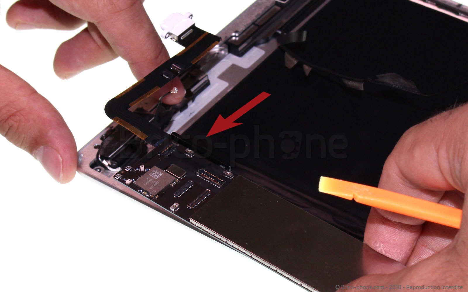 Changement de batterie sur iPad 6 2018 photo 2