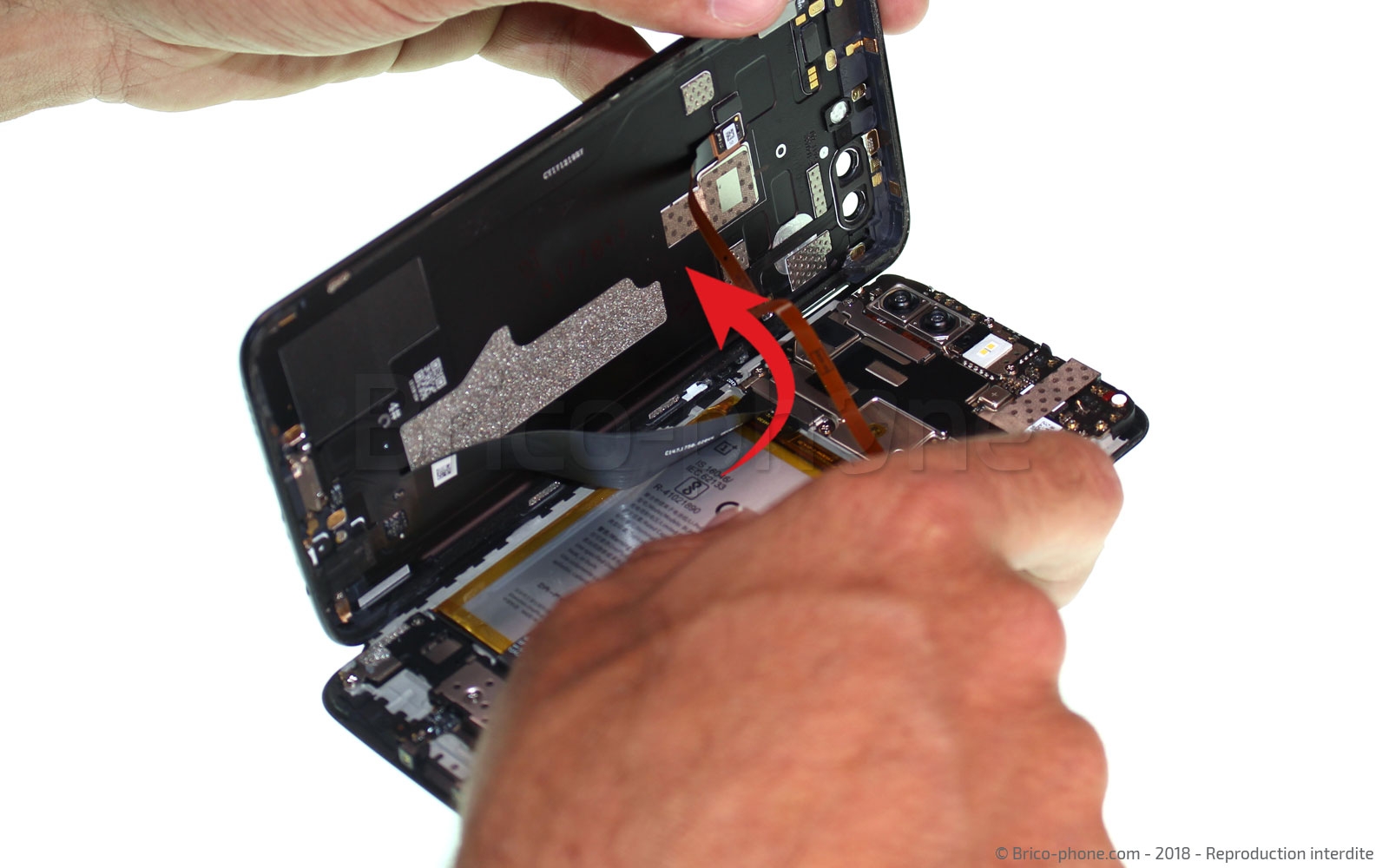 Changement d'écran (vitre+LCD) sur OnePlus 5T photo 4