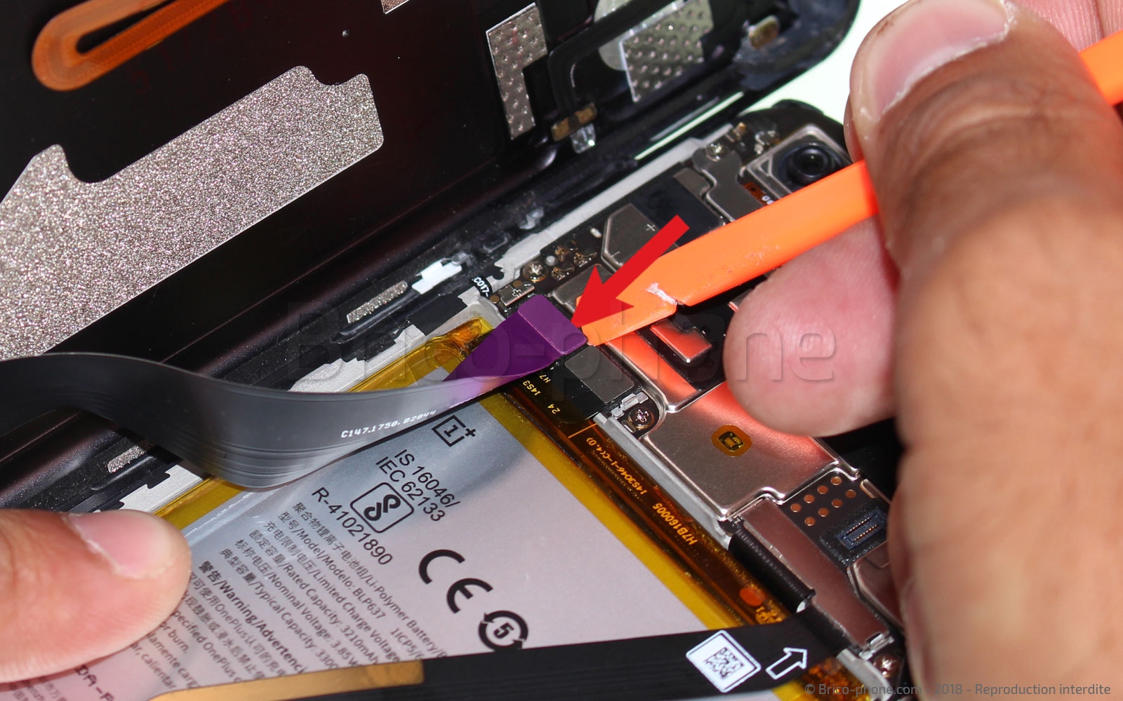 Changement du connecteur de charge et prise Jack sur OnePlus 5T photo 3