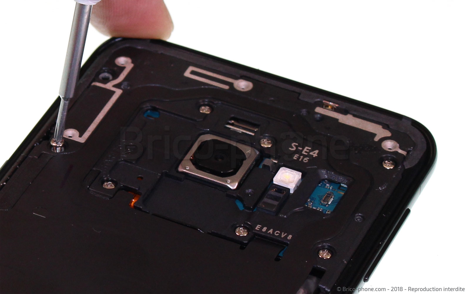 Changement de batterie sur Galaxy S9 photo 2