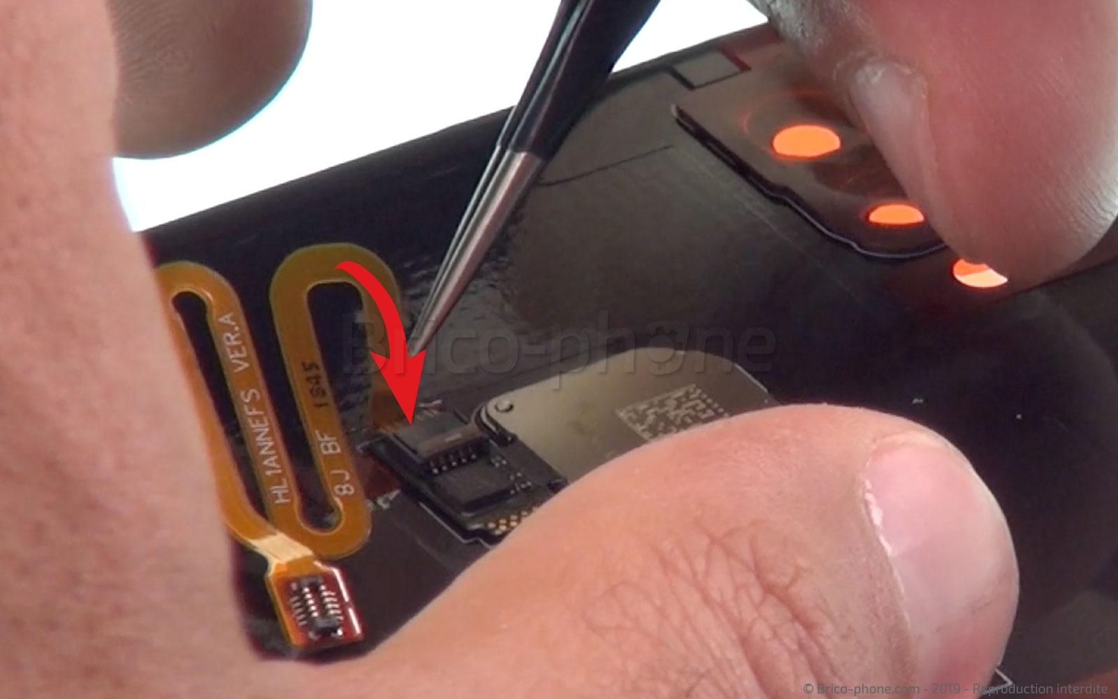 Changement de vitre arrière sur P20 lite photo 2