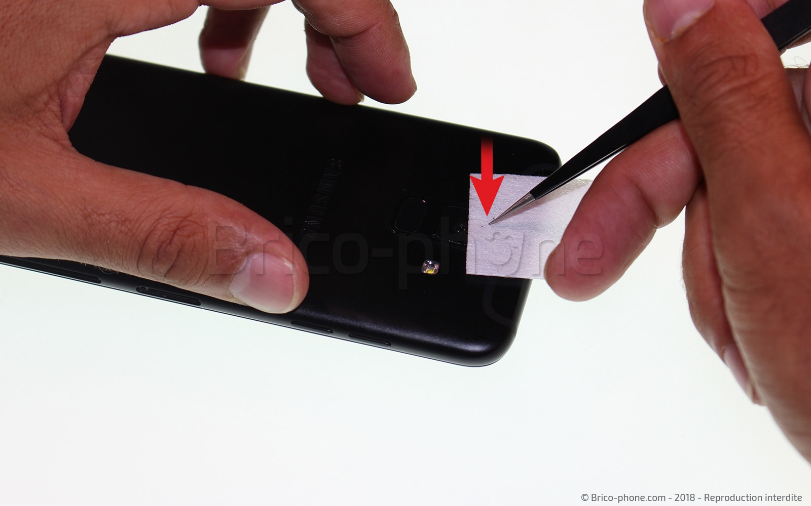 Changement de lentille de caméra arrière sur Galaxy A6 2018 photo 3