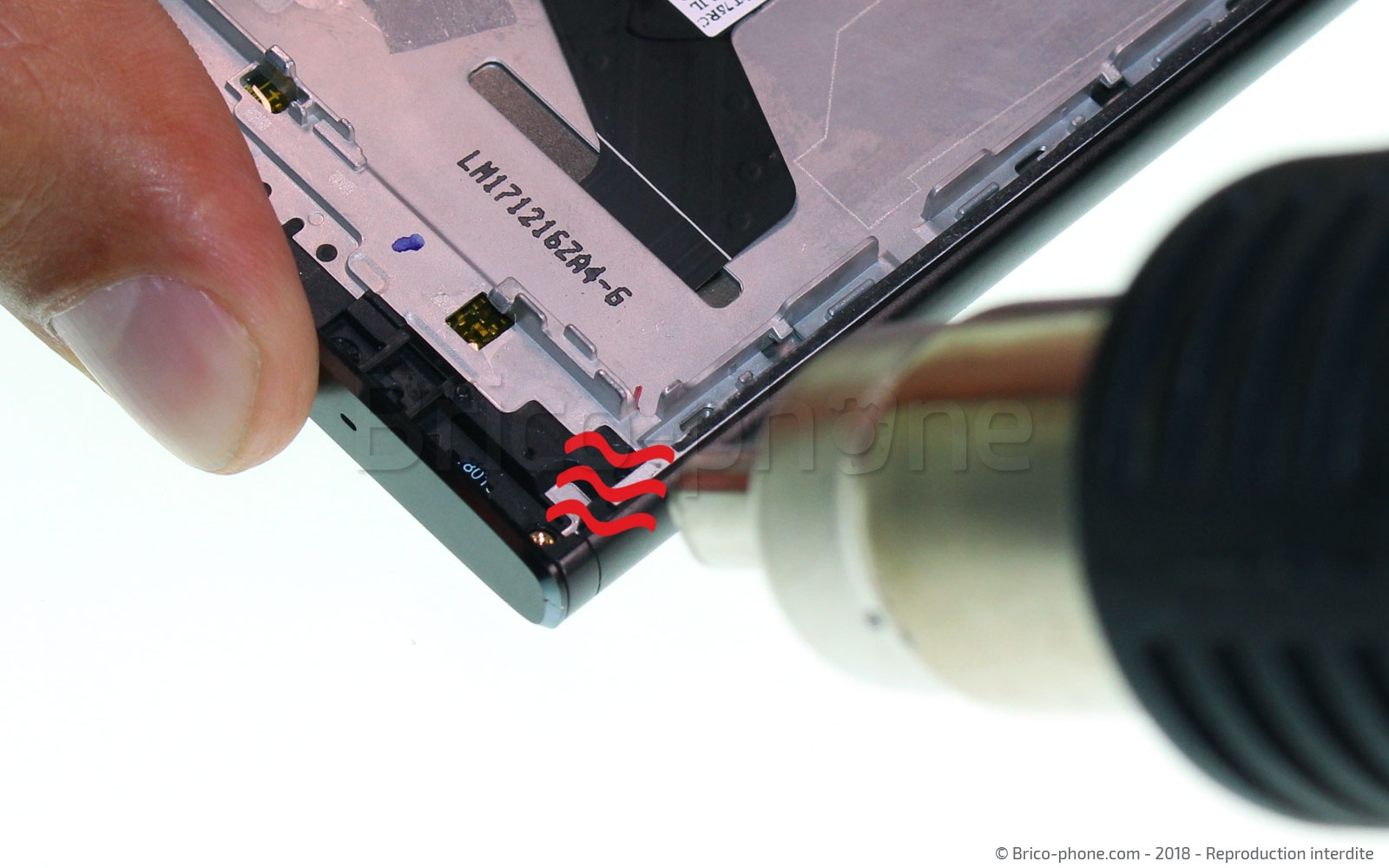 Changement d'écran (vitre+LCD) sur Xperia XA2 - XA2 Dual photo 2