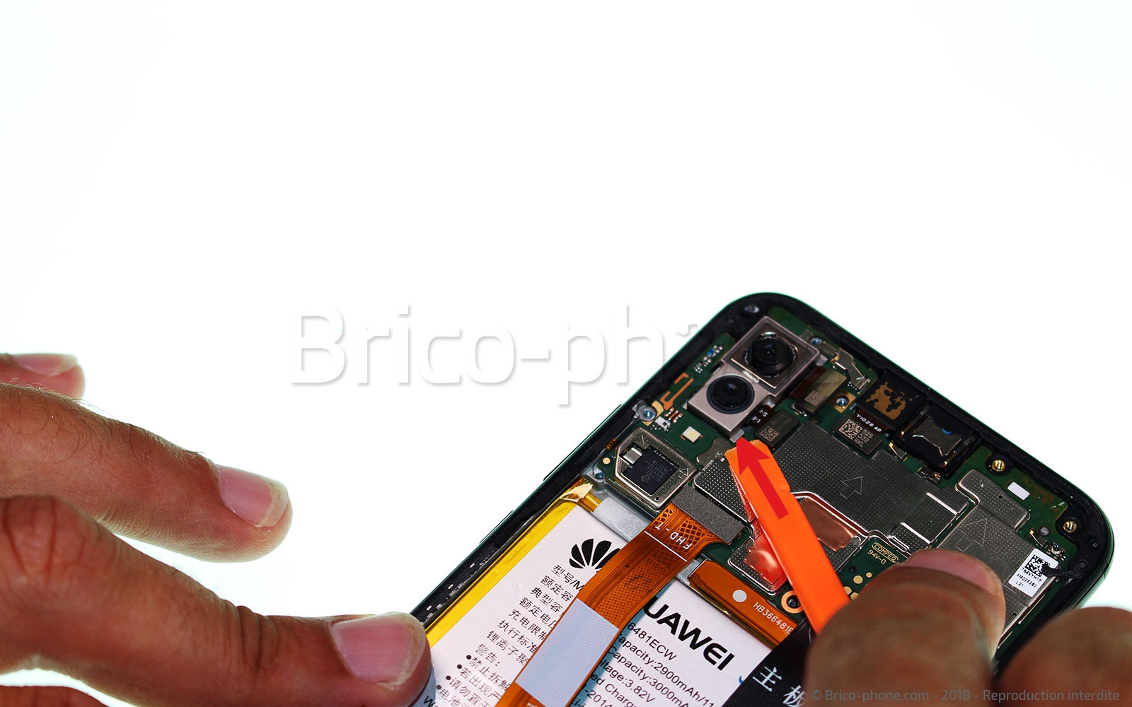 Changement d'écran (vitre+châssis+batterie) sur P20 lite photo 2