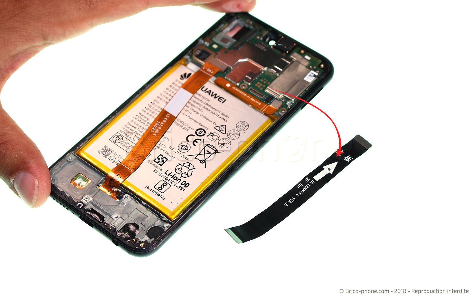 Changement d'écran (vitre+châssis+batterie) sur P20 lite photo 3