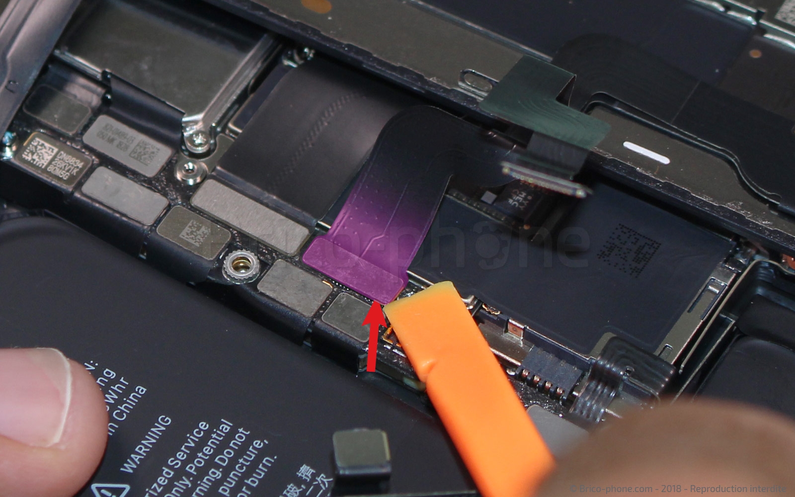 Changement d'écran (vitre+OLED) sans éléments prémontés sur iPhone XS photo 2