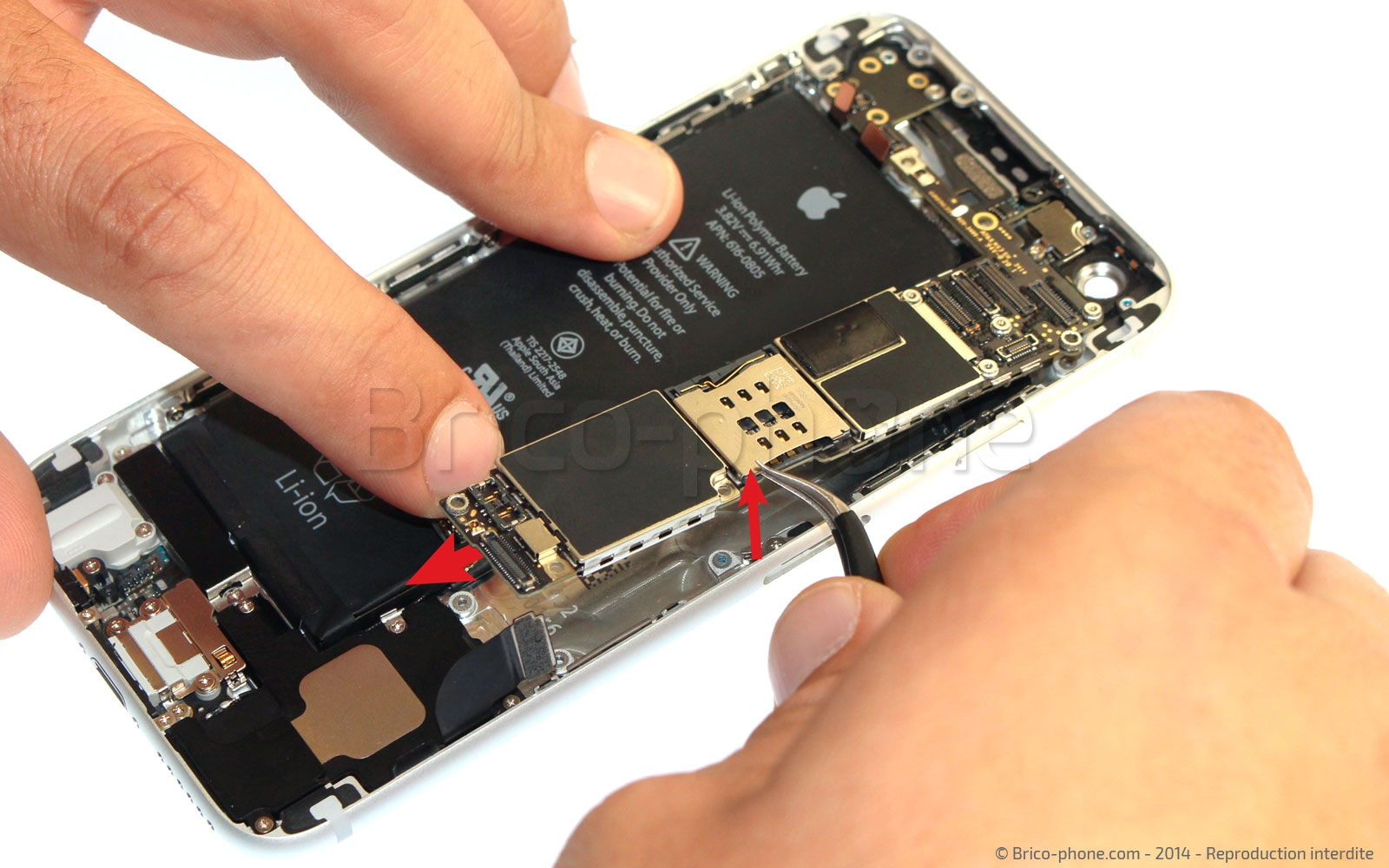 Changement d'antenne réseau (WiFi-GPS-Bluetooth) sur iPhone 6 photo 3