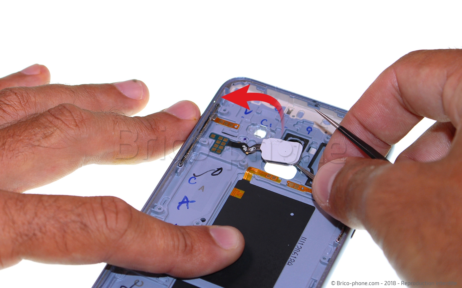 Changement de lecteur d'empreintes digitales sur Galaxy J6 photo 2