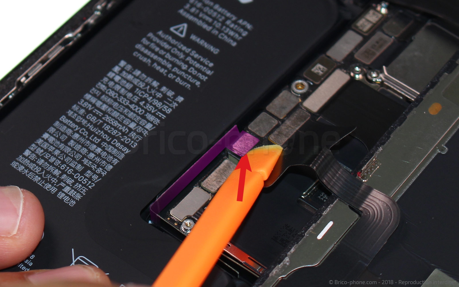 Changement du connecteur de charge sur iPhone XS photo 1