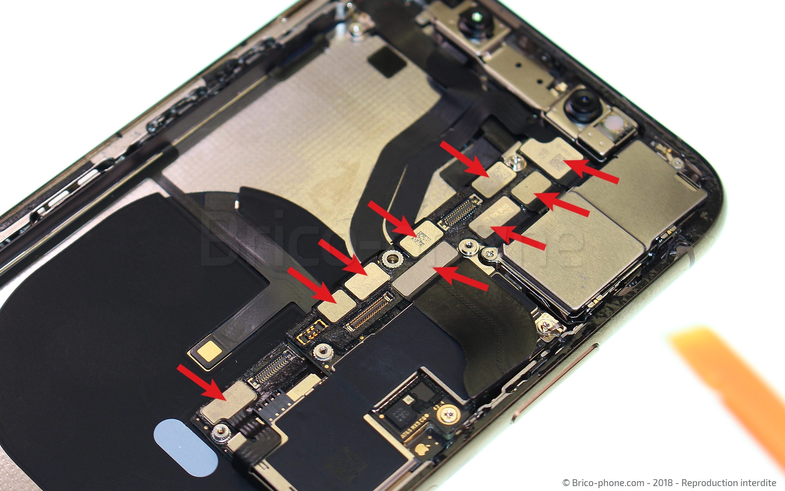 Changement du connecteur de charge sur iPhone XS photo 1