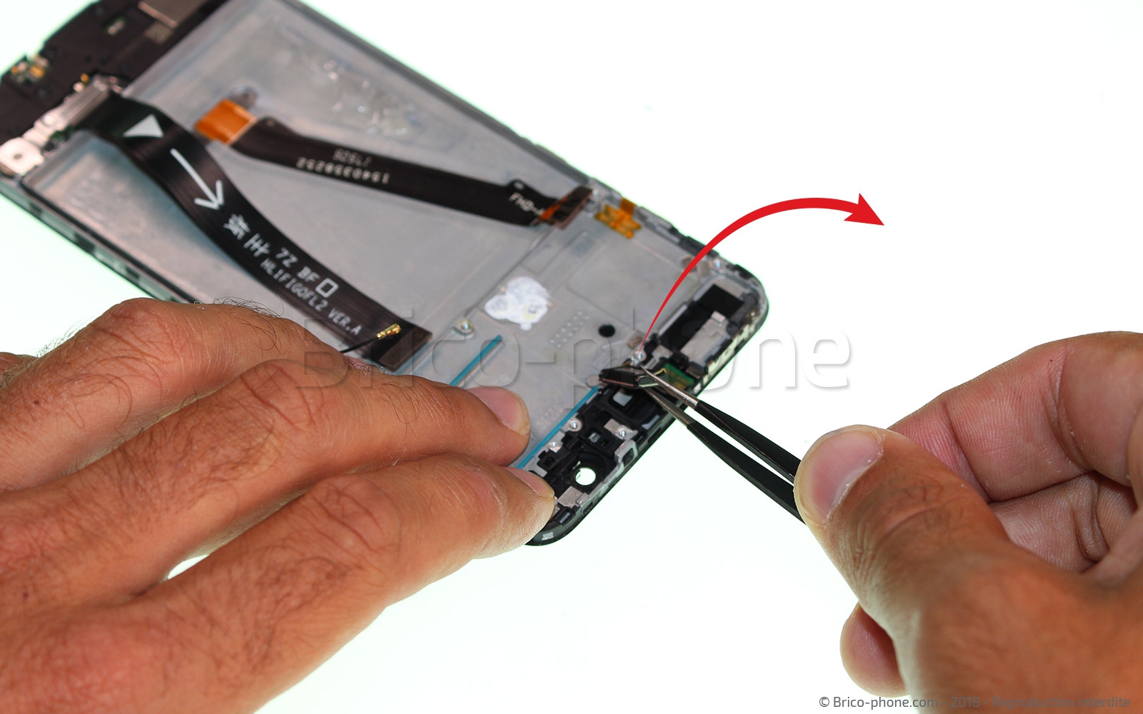 Changement d'écran (vitre+LCD) sur P Smart 2018 photo 2