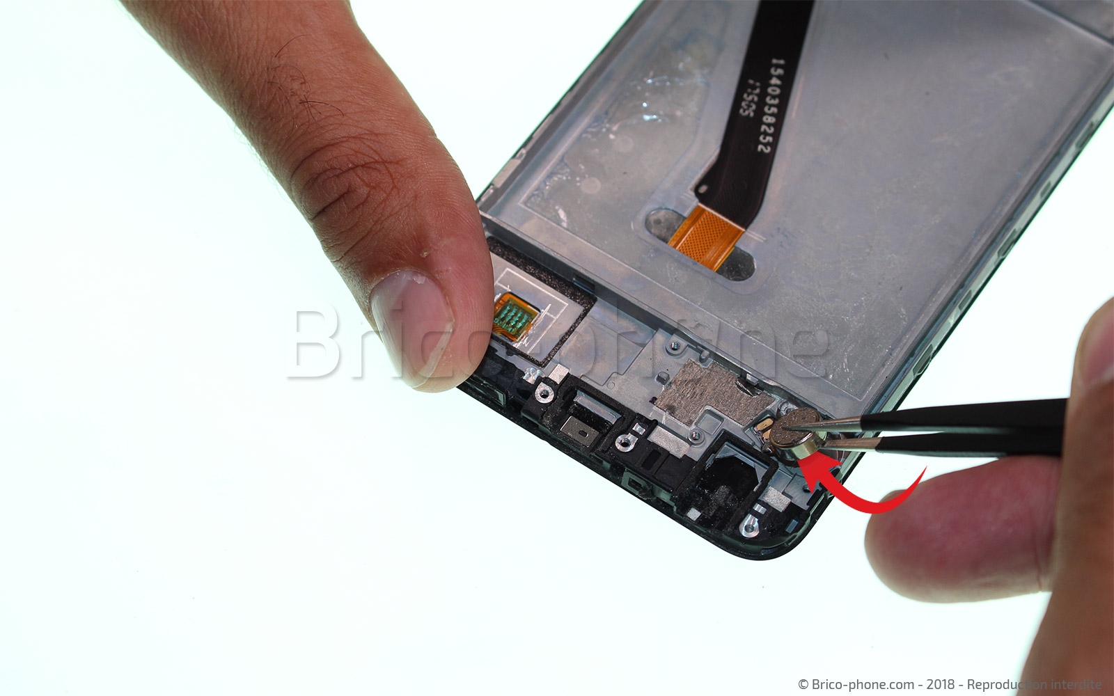 Changement d'écran (vitre+LCD) sur P Smart 2018 photo 1