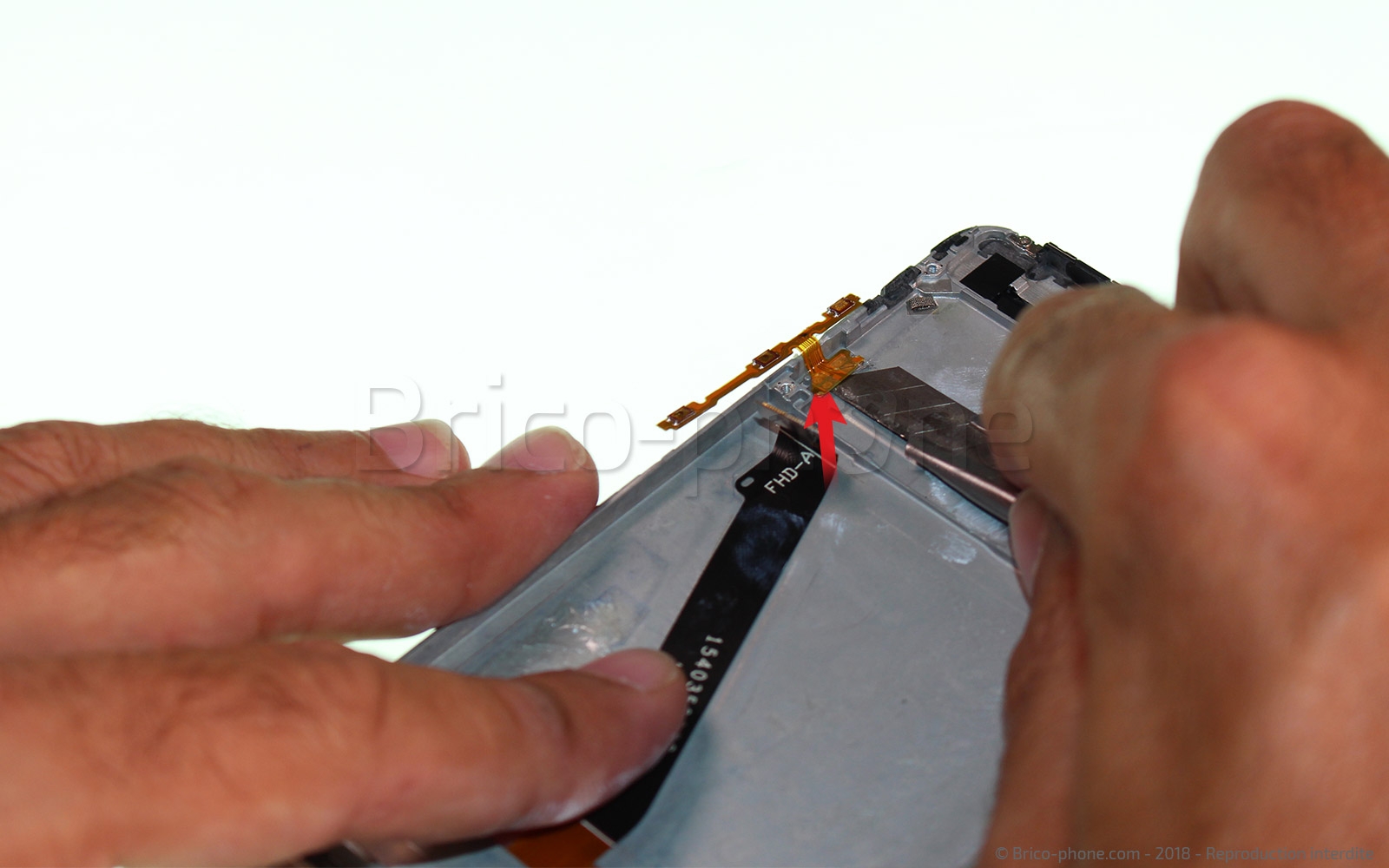 Changement d'écran (vitre+LCD) sur P Smart 2018 photo 3