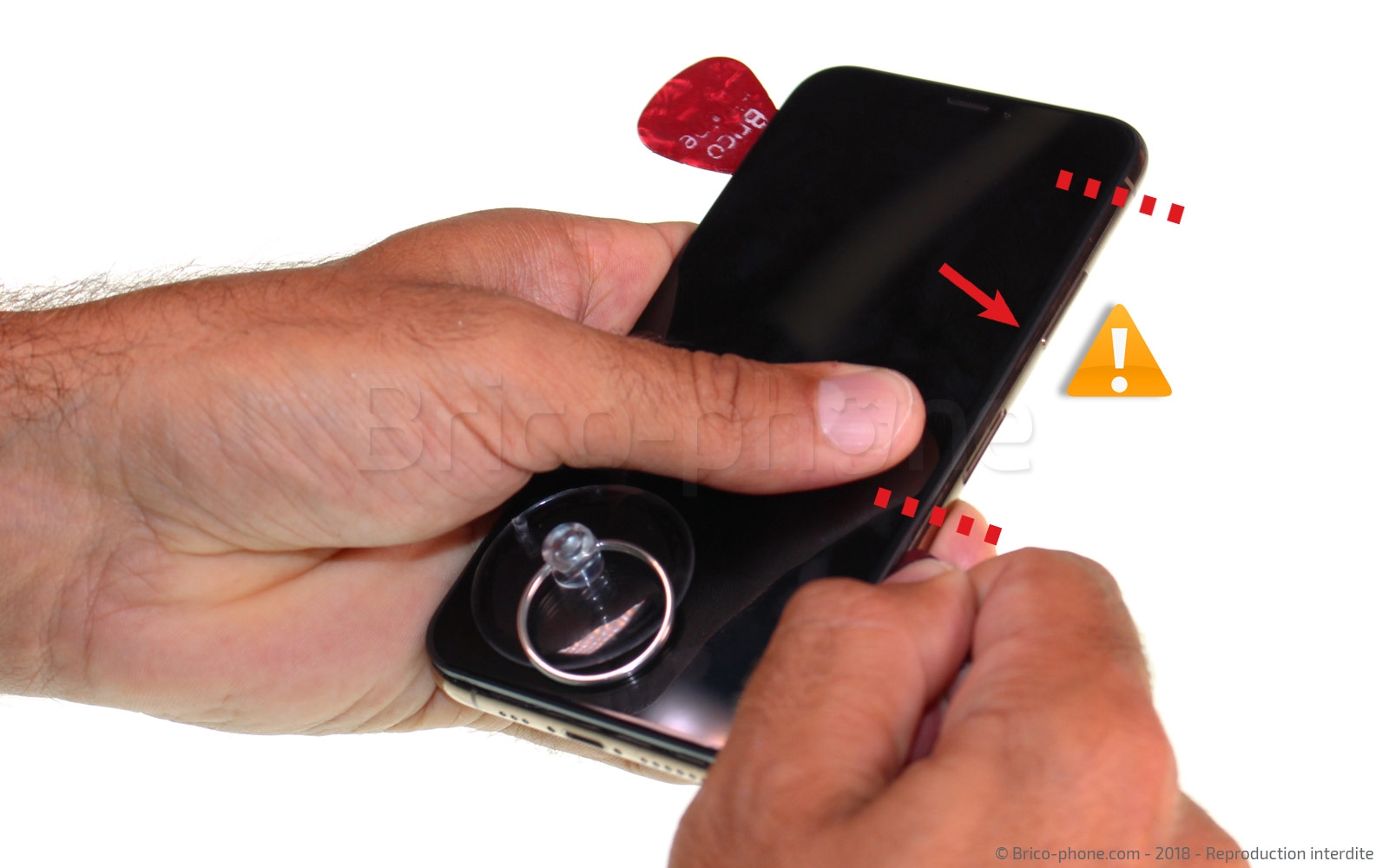 Changement du vibreur Taptic Engine sur iPhone XS photo 4