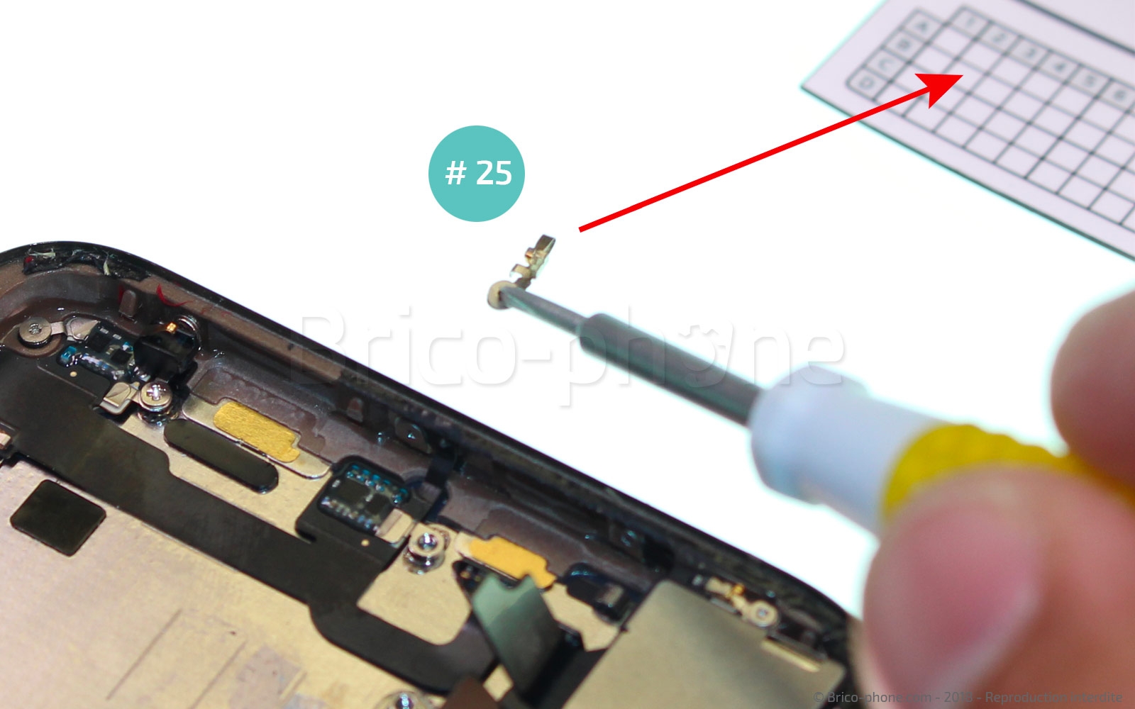 Changement d'antenne WiFi sur iPhone XS photo 2