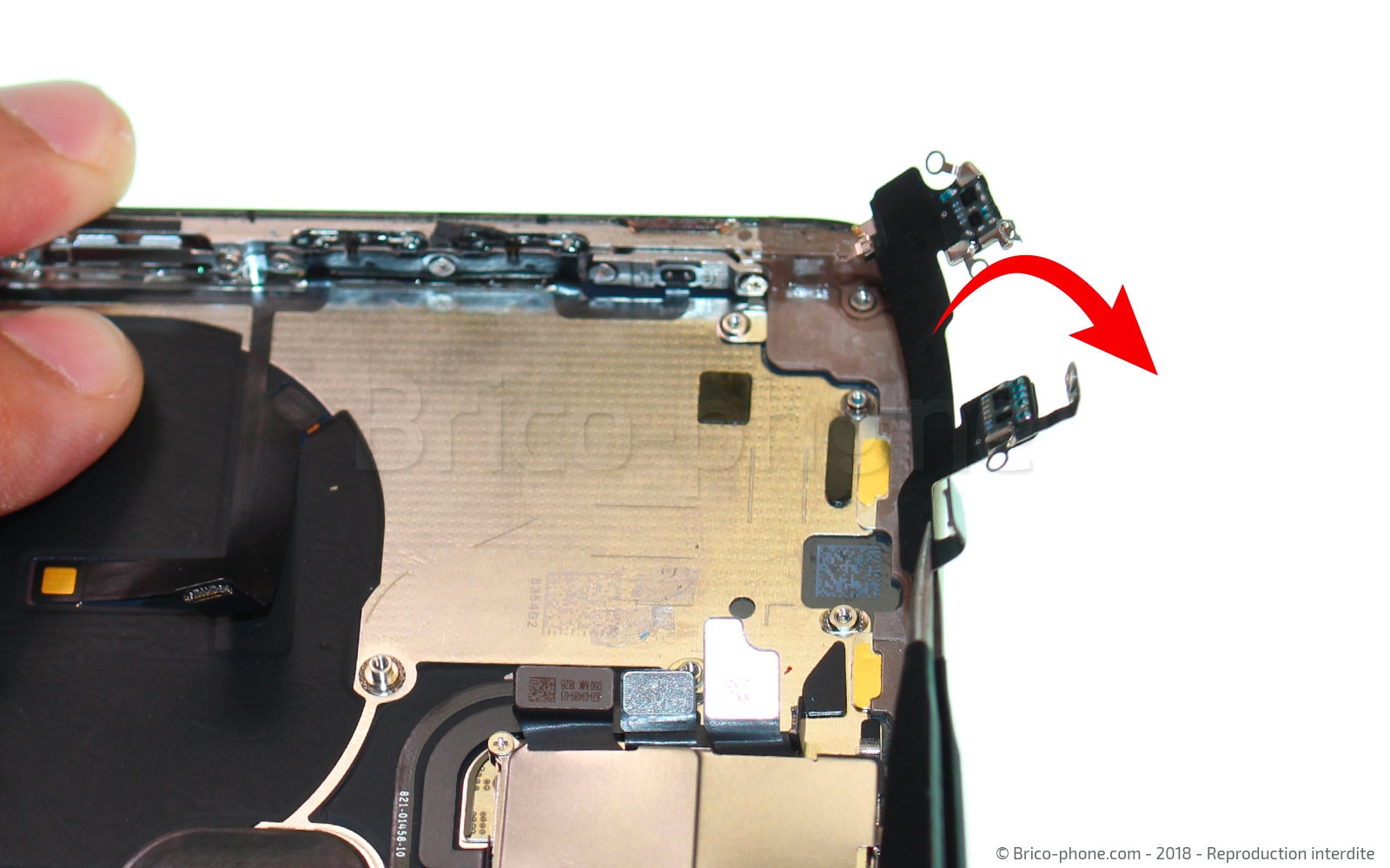 Changement d'antenne WiFi sur iPhone XS photo 3