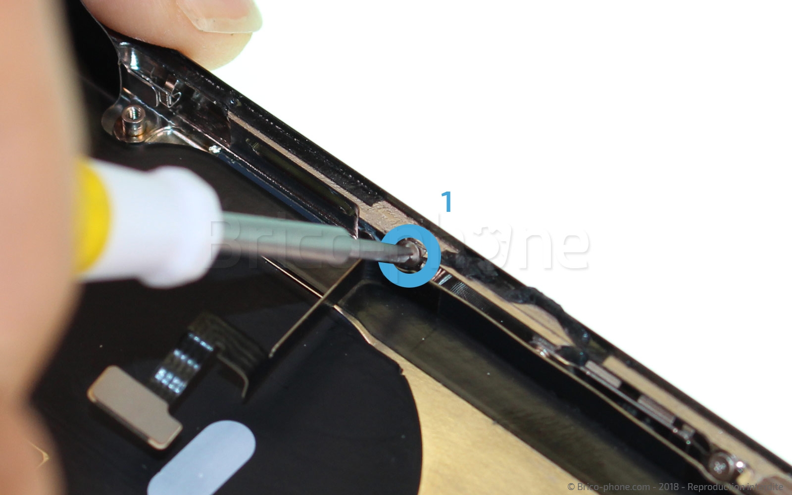 Changement d'antenne réseau GSM sur iPhone XS photo 2