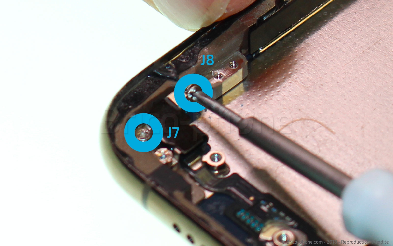 Changement d'antenne réseau GSM sur iPhone XS photo 3