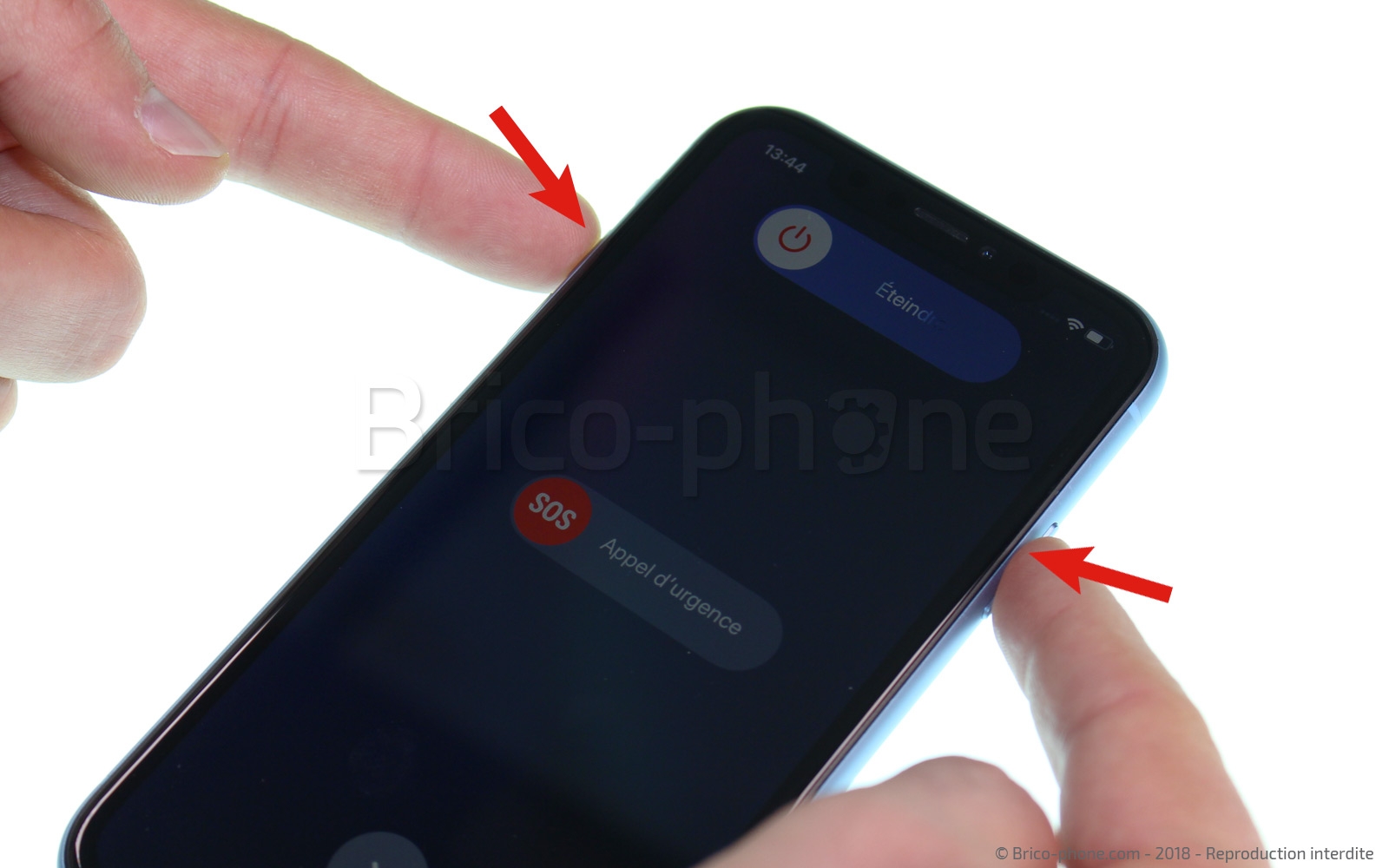 Démontage complet  sur iPhone XR photo 1