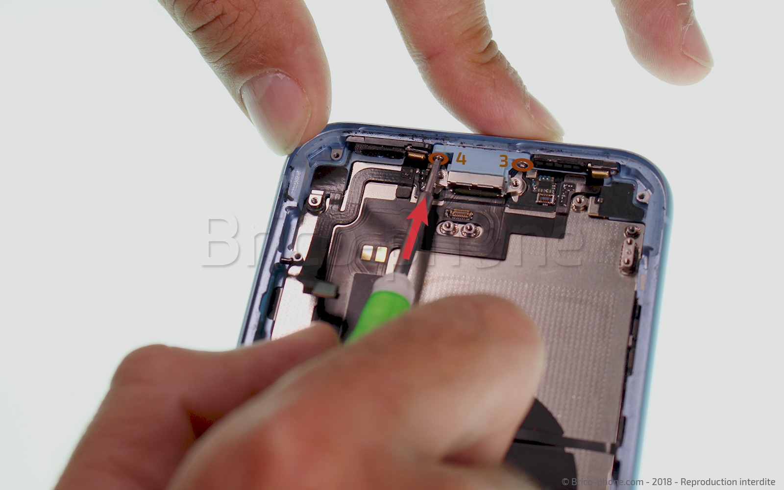 Démontage complet  sur iPhone XR photo 1