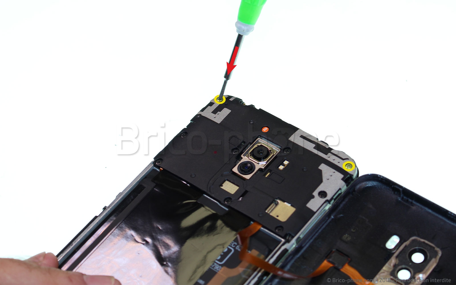 Changement d'écran (vitre+LCD) sur Pocophone F1 photo 2