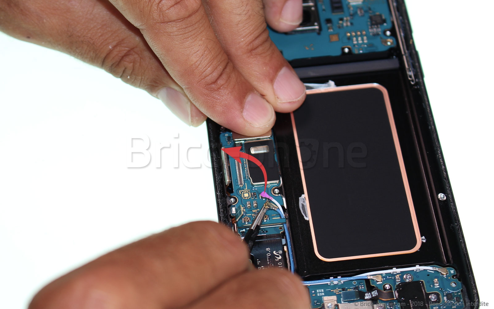 Changement d'écran (vitre+Amoled) sur Galaxy S9 Plus photo 3