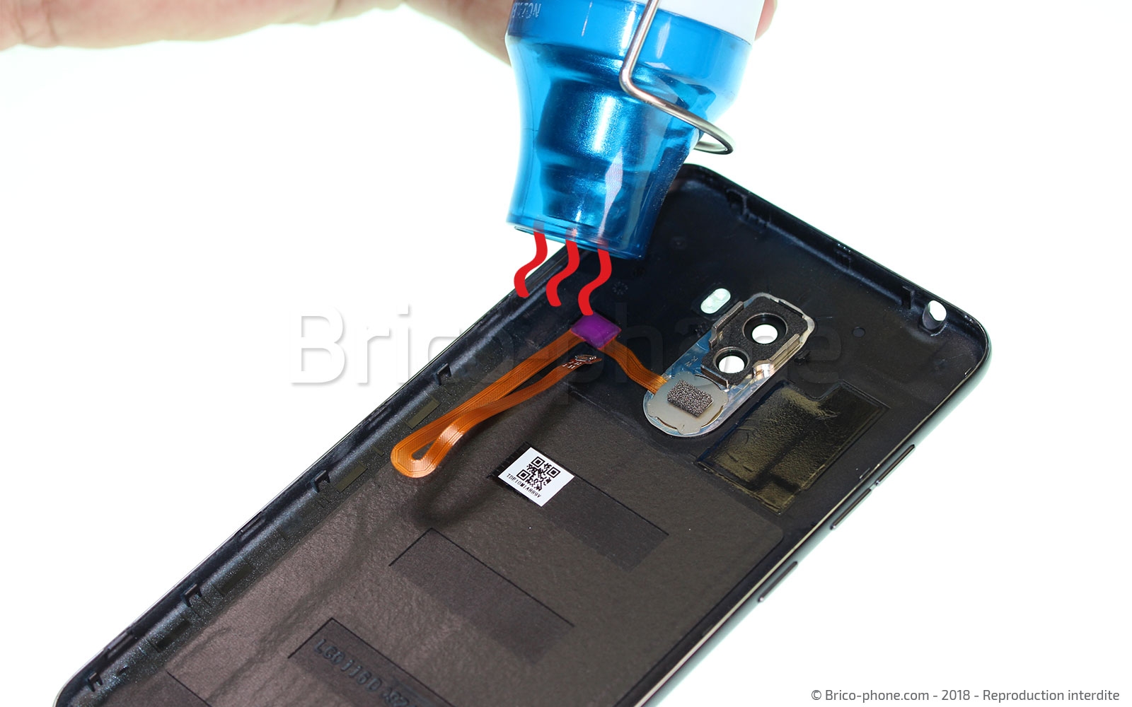 Changement de la coque arrière sur Pocophone F1 photo 1