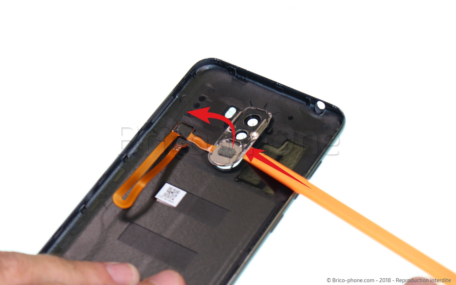 Changement de la coque arrière sur Pocophone F1 photo 3