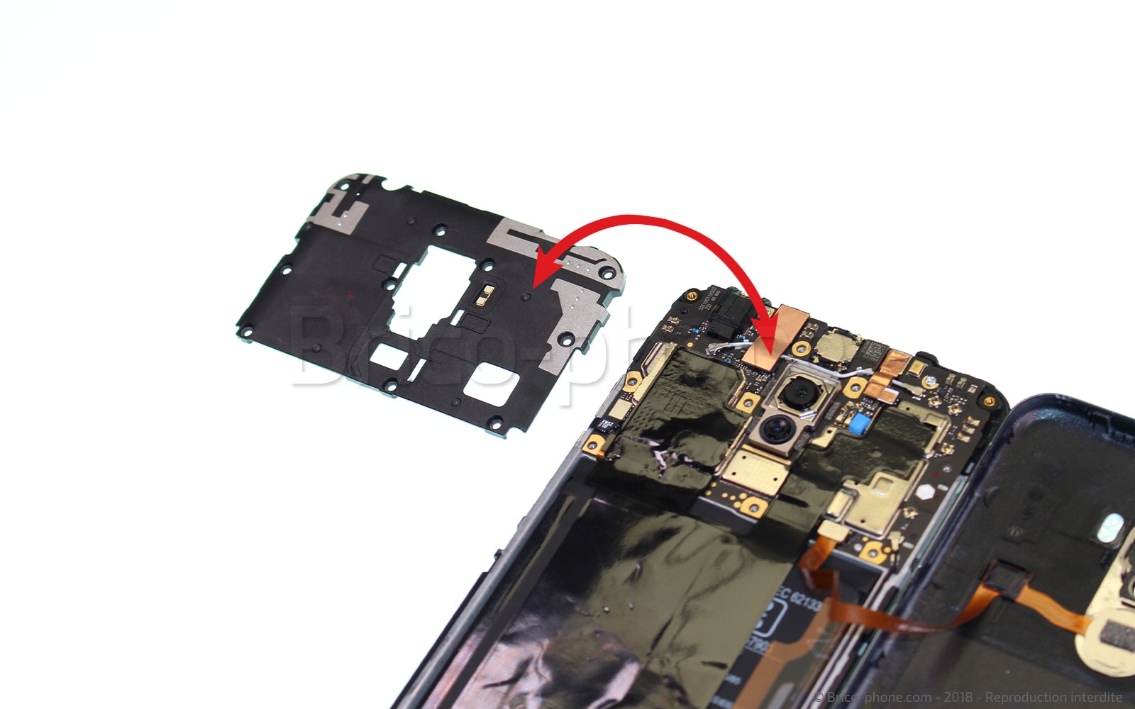 Guide de démontage sur Pocophone F1 photo 4