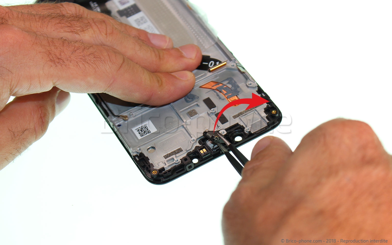 Guide de démontage sur Pocophone F1 photo 1