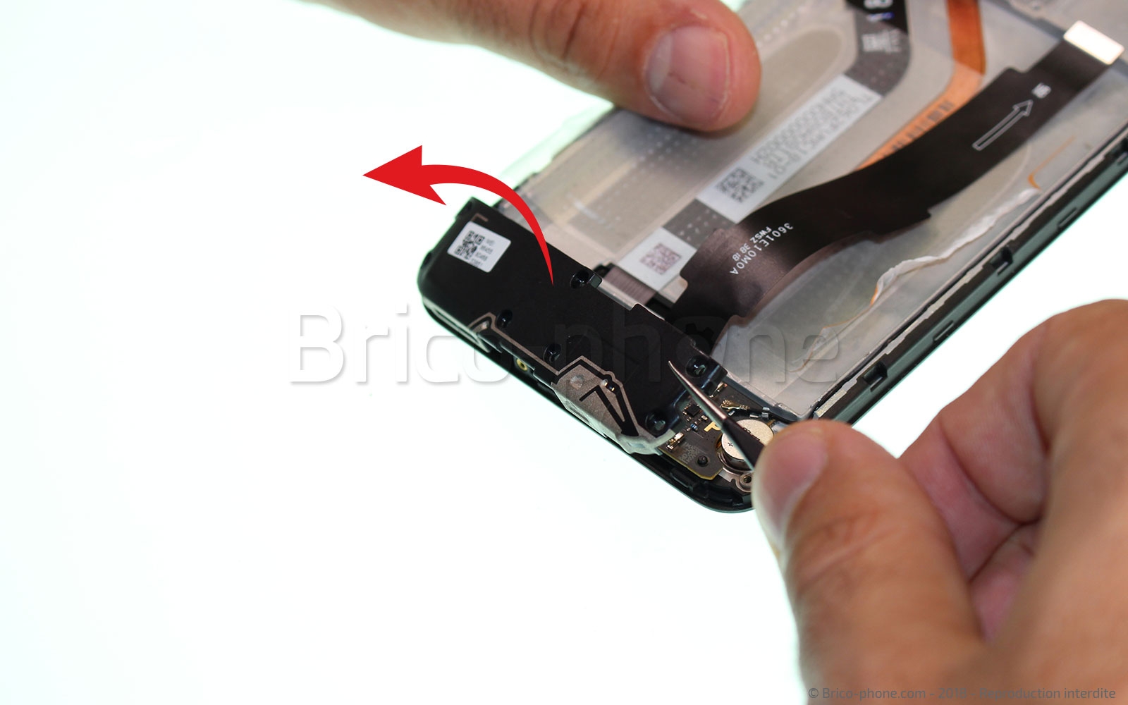 Guide de démontage sur Pocophone F1 photo 2