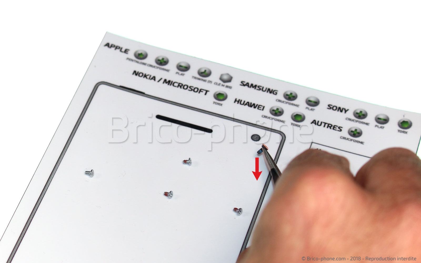 Changement du connecteur de charge sur Pocophone F1 photo 4