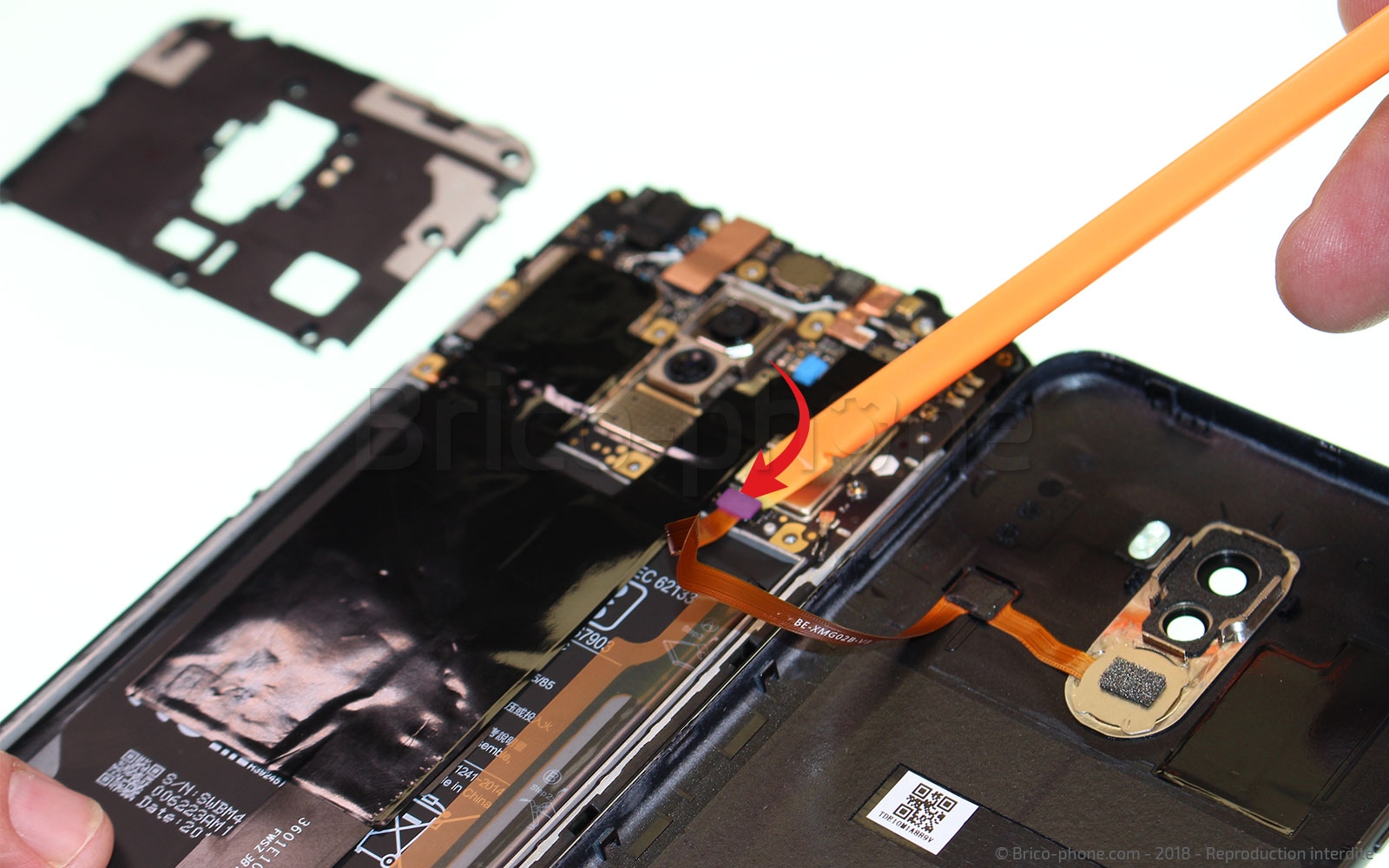 Changement du connecteur de charge sur Pocophone F1 photo 1