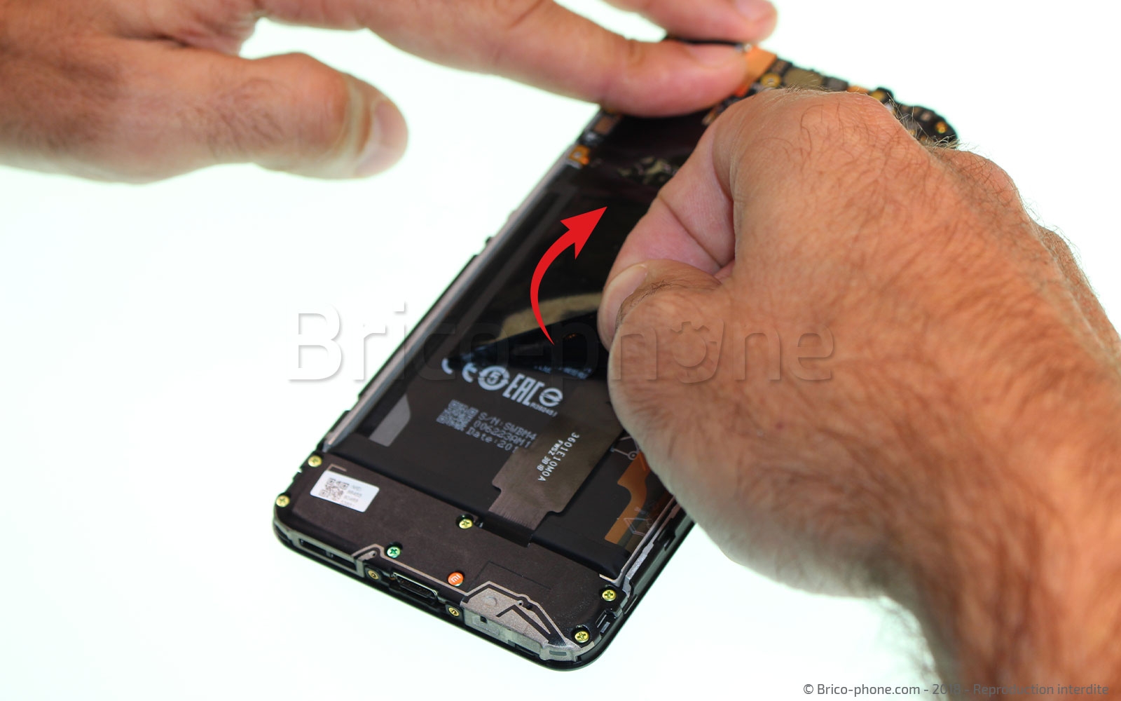 Changement du connecteur de charge sur Pocophone F1 photo 1