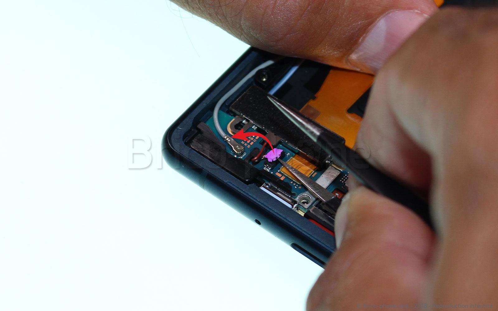 Démontage complet  sur Xperia XZ2 photo 2