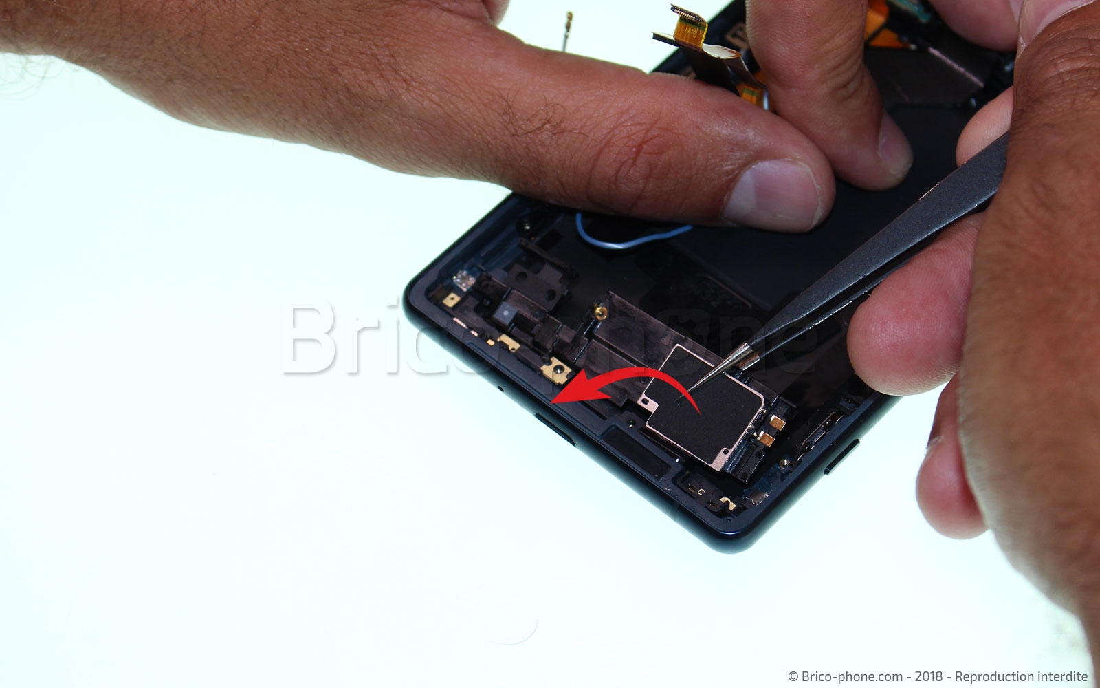 Démontage complet  sur Xperia XZ2 photo 1