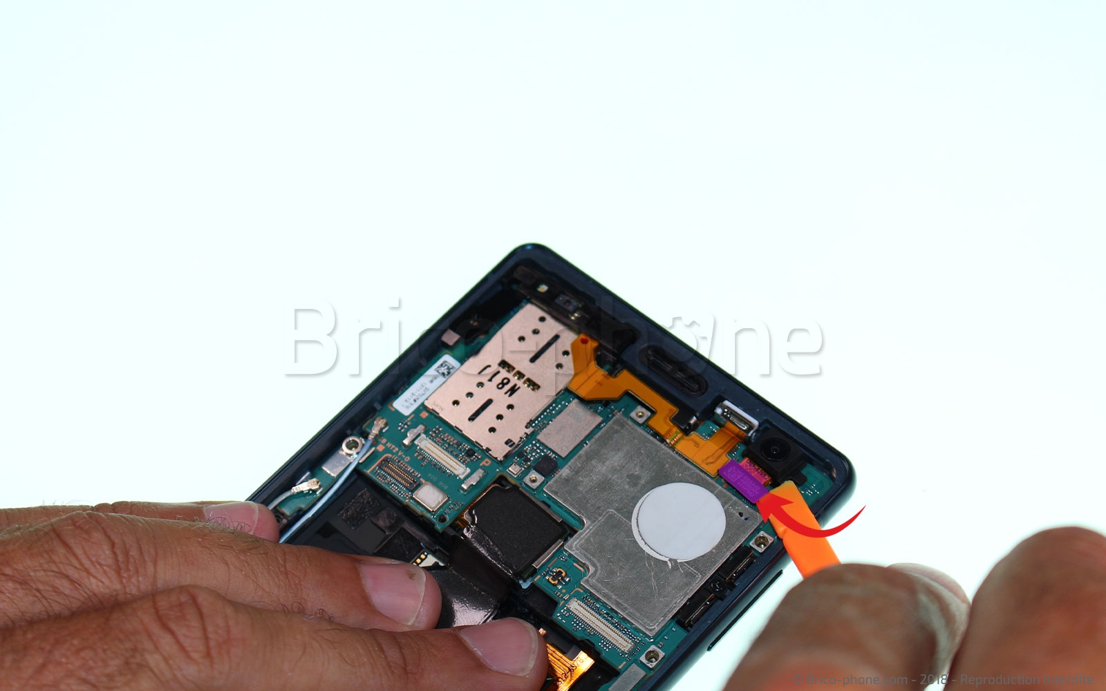 Démontage complet  sur Xperia XZ2 photo 2