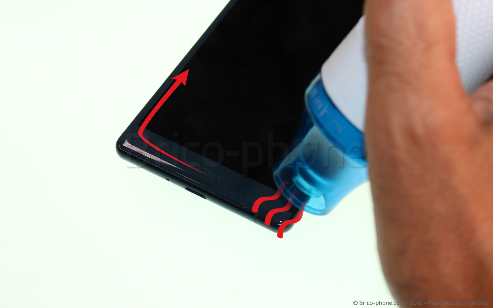 Changement de nappe power / volume sur Xperia XZ2 photo 1