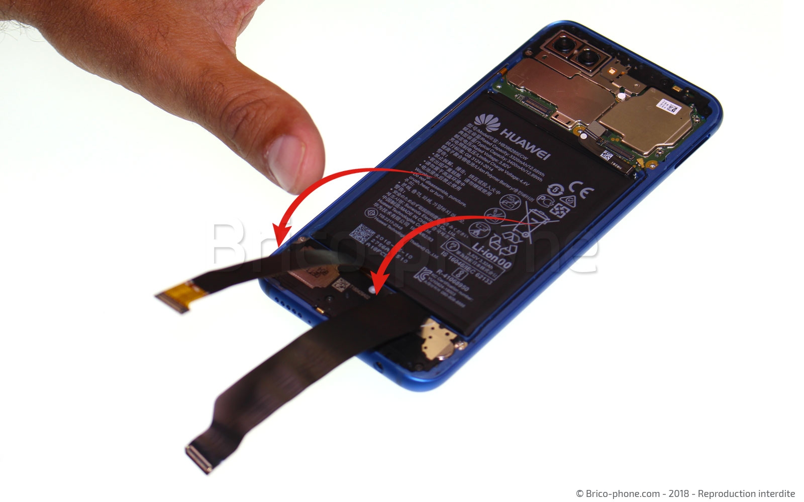 Changement de bloc écran avec batterie sur Honor 10 photo 3