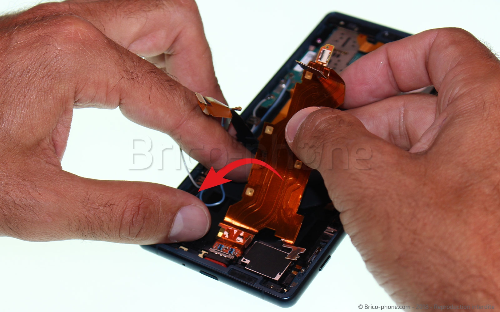 Changement de micro sur Xperia XZ2 photo 1