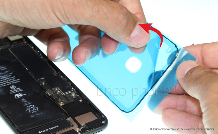 Changement du connecteur de charge sur iPhone 8 photo 1