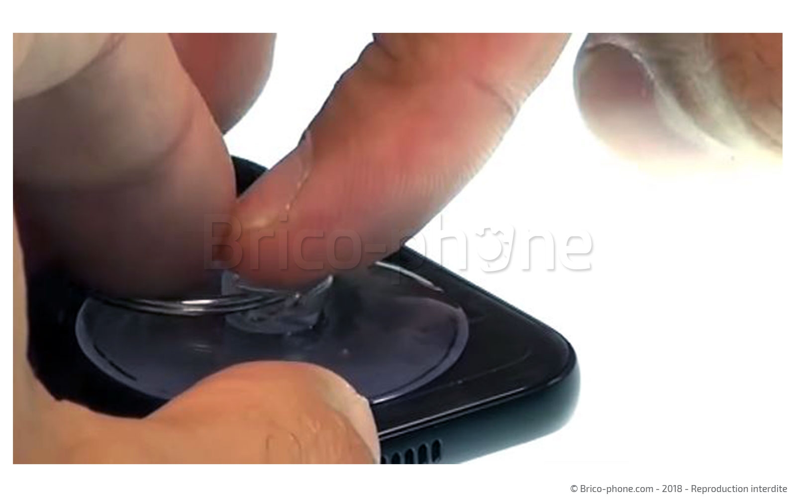 Changement d'écran (vitre+AMOLED) sur Galaxy A3 2017 photo 1