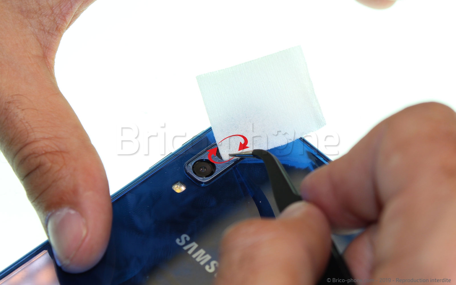 Tutoriel générique pour le remplacement d'une lentille de caméra arrière photo 4