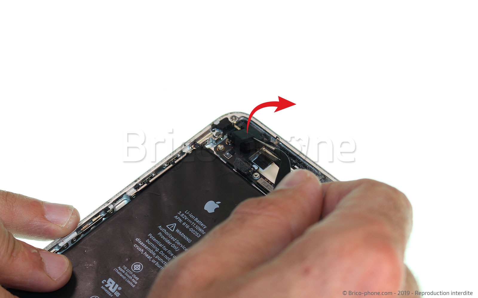 Changement du connecteur de charge sur iPhone 7 Plus photo 3