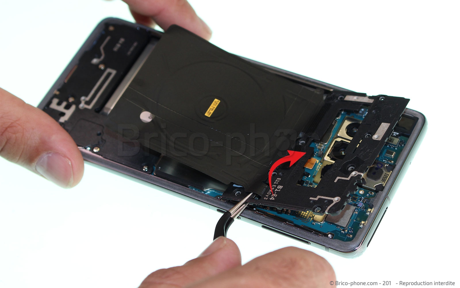 Changement de Batterie sur Galaxy S10 photo 3