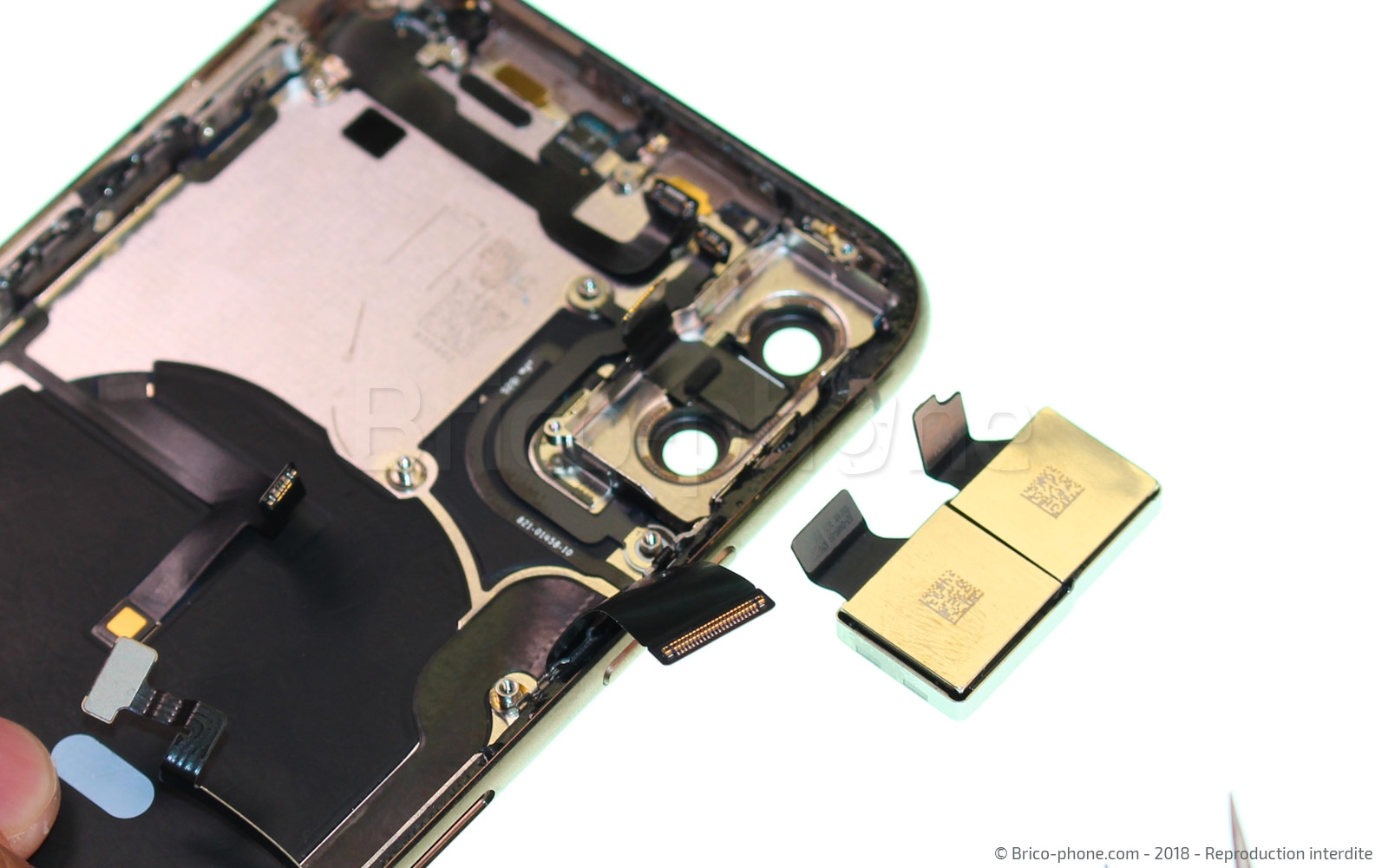 Démontage complet sur iPhone XS photo 2