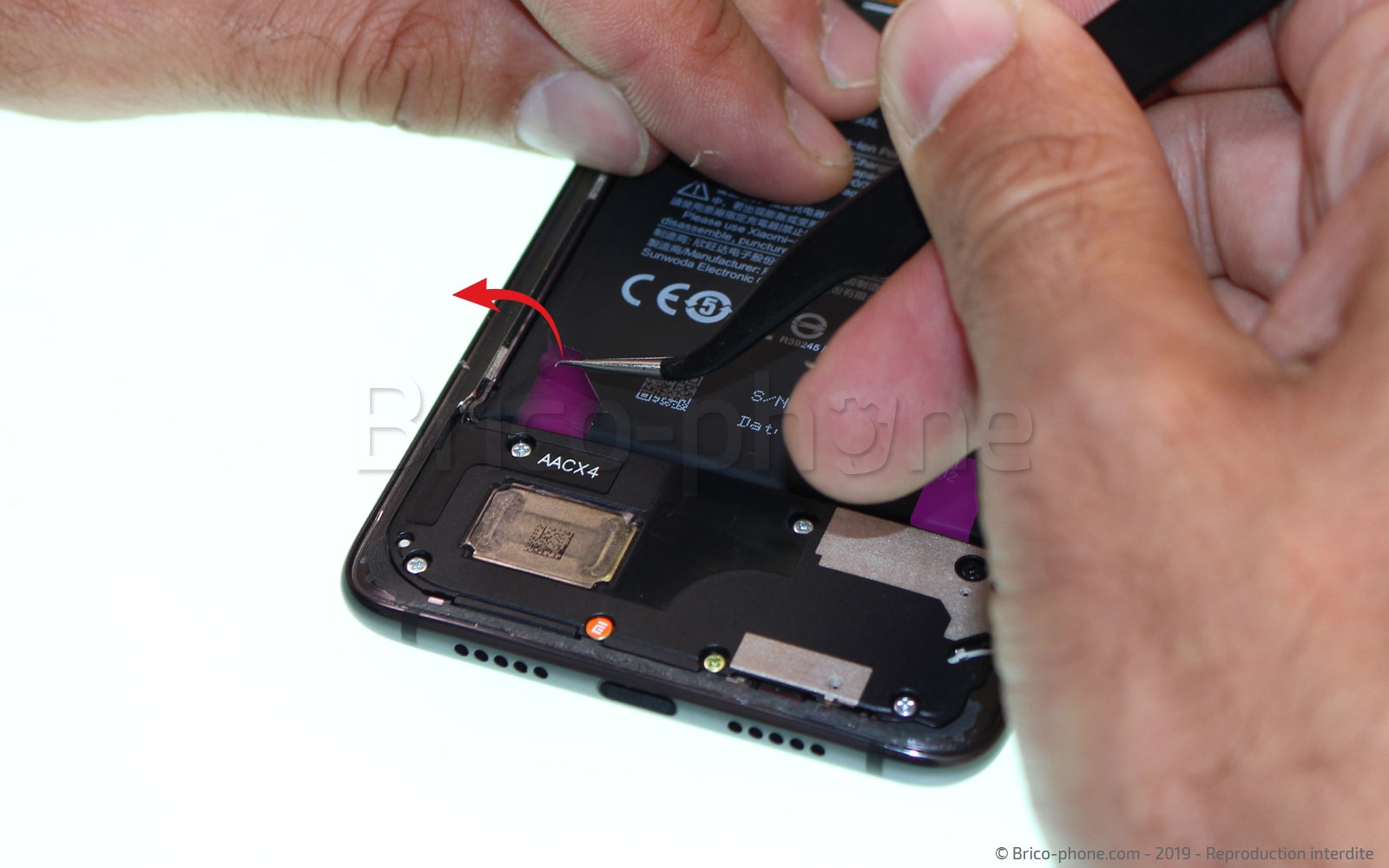 Changement d'écran (vitre+LCD) sur Mi 9 photo 1