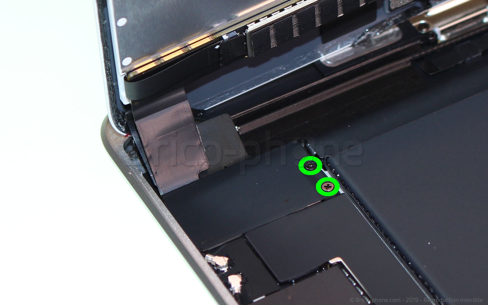 Changement d'écran (vitre+LCD) sur iPad Mini 5 photo 3